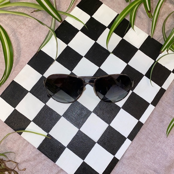 deep blue polarized lens burberry aviators with flannel arms!! - Picture 4 of 9